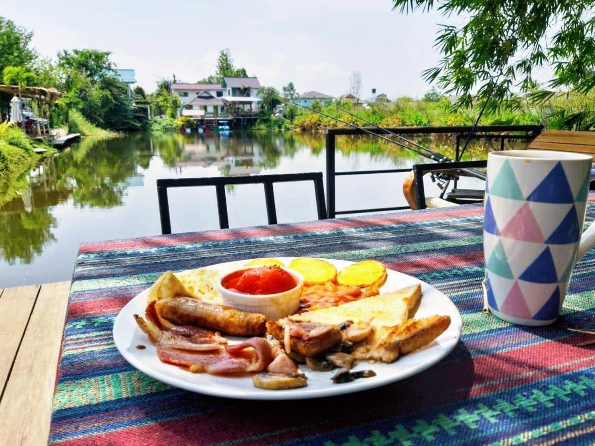 Llamados Fishing Lake Hotel San Kamphaeng Exterior photo